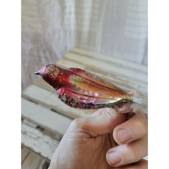 Red Cardinal Glass bird clip-on ornament feathered Xmas tree - Picture 5 of 6